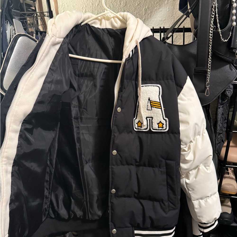 Varsity bomber jacket - Picture 6 of 8